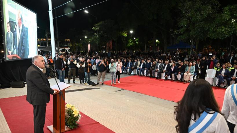 Jaldo inauguró el Centro de Educación Tecnológica y de Idiomas en Bella Vista