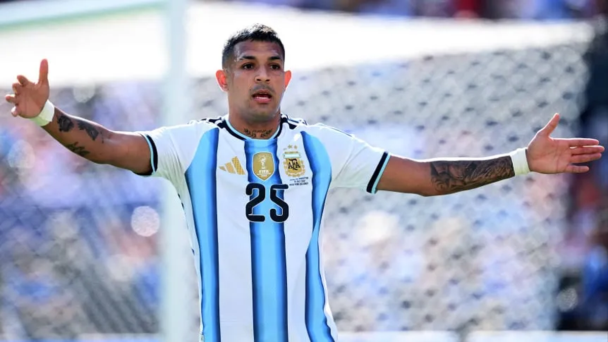 Medina reveló su charla con su madre por las teorías conspirativas sobre la Selección