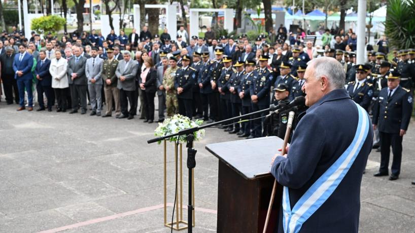 Jaldo encabezó el acto central por un nuevo aniversario del nacimiento de Alberdi