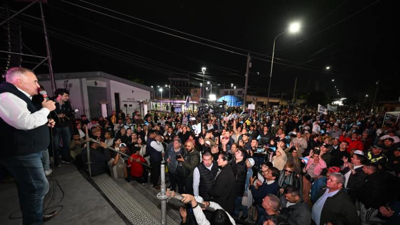 Jaldo inauguró obras de urbanización y una plaza en Banda del Río Salí