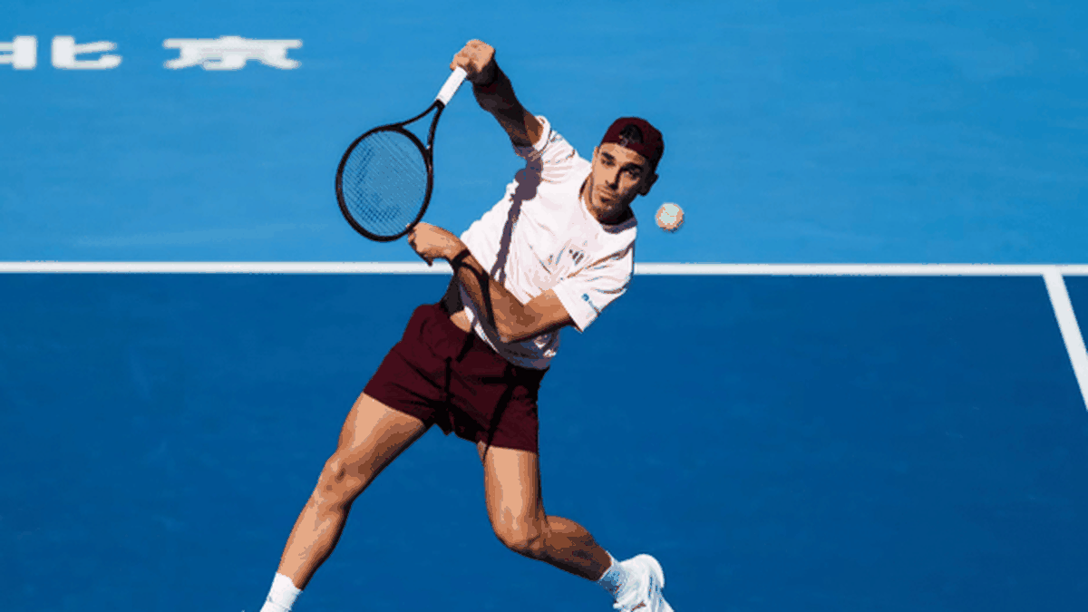Francisco Cerúndolo no pudo con Medvedev y quedó eliminado en Pekín