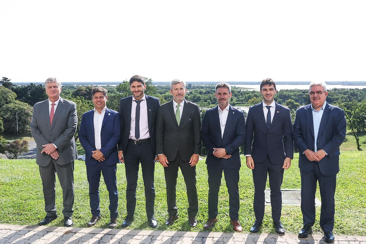 En una cumbre multipartidaria, los gobernadores reclamaron a Nación una apertura al “diálogo” para las reformas fiscales